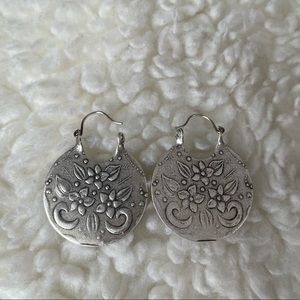 Alex and Ani Pressed Flower Earrings